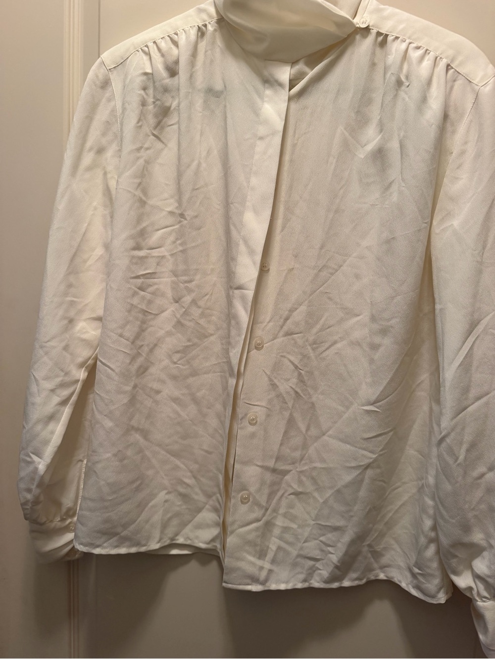 Rena Rowan for Saville Cream Blouse - Picture 5 of 9